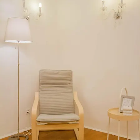 Szervita Supreme W Ac By Nw Apartment Budapest